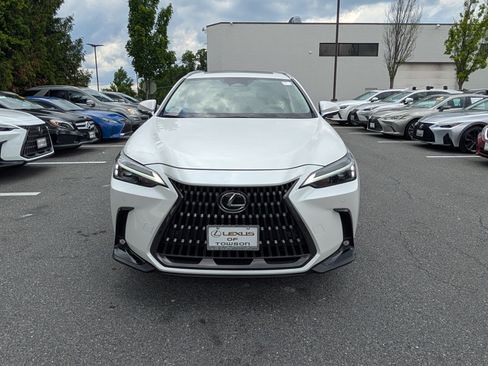Certified 2025 Lexus NX 350 AWD w/ Accessory Package (2T) image 8