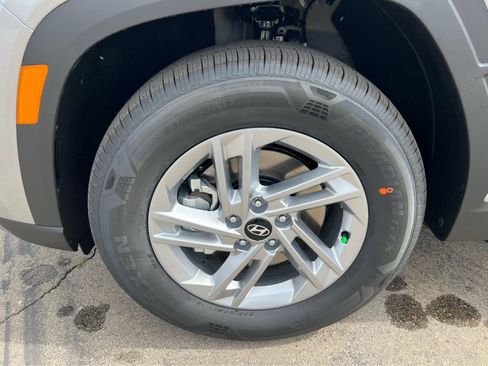 New 2026 Hyundai Tucson SE image 13