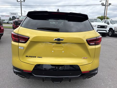 Used 2024 Chevrolet Blazer RS w/ Driver Confidence II Package AWD/4WD image 7