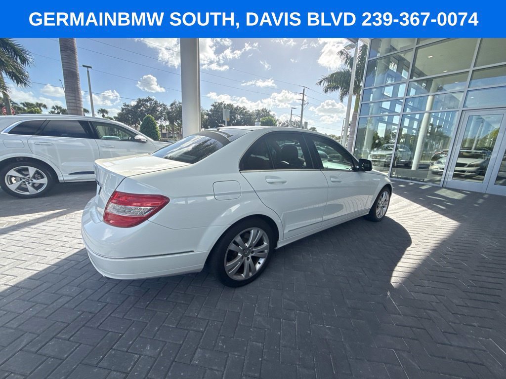 Used 2008 Mercedes-Benz C 300 Sedan image 4