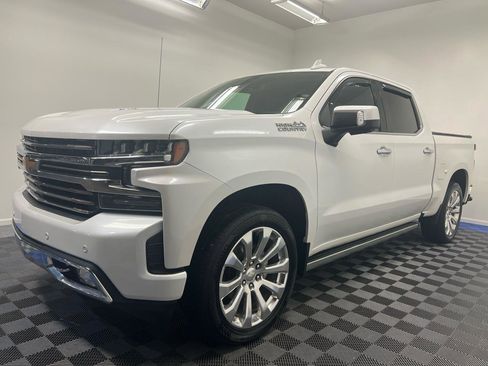 Used 2020 Chevrolet Silverado 1500 High Country AWD/4WD image 3