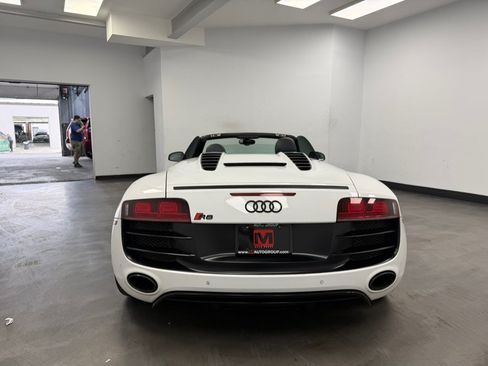 Used 2011 Audi R8 V10 AWD/4WD image 18
