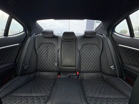 Used 2019 Genesis G70 3.3T Advanced w/ Sport Package image 23