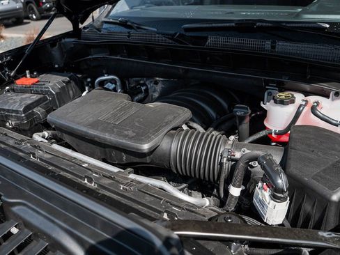 New 2026 GMC Sierra 1500 SLE AWD/4WD image 7
