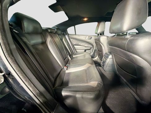 Used 2020 Dodge Charger SXT w/ Leather Interior Group RWD image 26