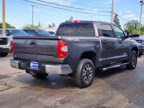 Used 2015 Toyota Tundra SR5 w/ TRD Off Road Package AWD/4WD image 5