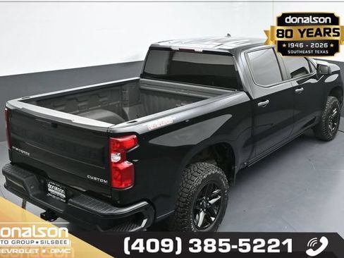 Used 2024 Chevrolet Silverado 1500 Custom Trail Boss AWD/4WD image 17