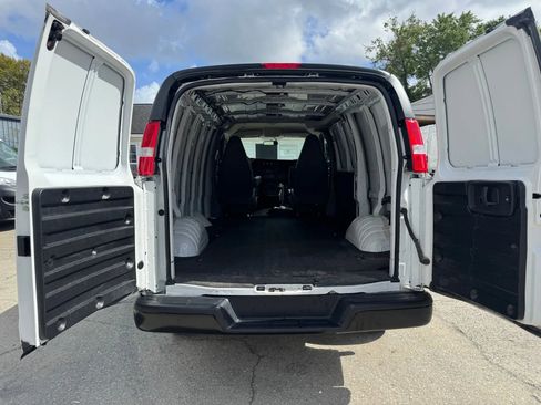 Used 2023 Chevrolet Express 2500 w/ Driver Convenience Package image 24