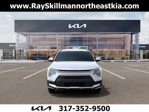 New 2026 Kia Niro LX FWD image 2