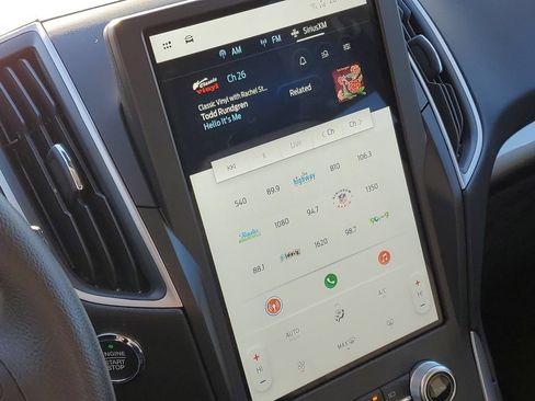 New 2024 Ford Edge SE w/ Black Appearance Package AWD/4WD image 18