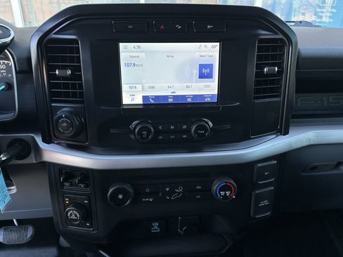 Used 2022 Ford F150 XL w/ Trailer Tow Package image 7