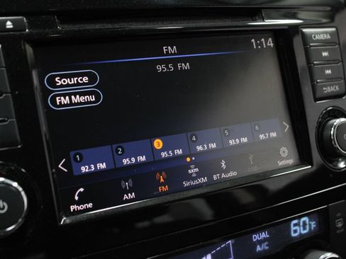 Certified 2022 Nissan Rogue Sport SV AWD/4WD image 2