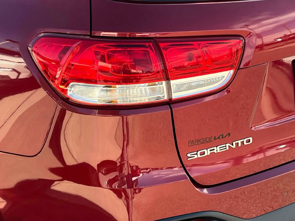 Used 2016 Kia Sorento AWD w/ LX Convenience Package image 35