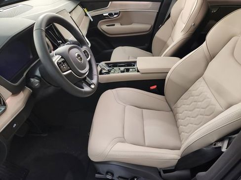 New 2026 Volvo XC90 B5 Core image 14