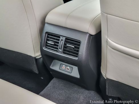 Used 2024 Nissan Altima 2.5 SL image 29