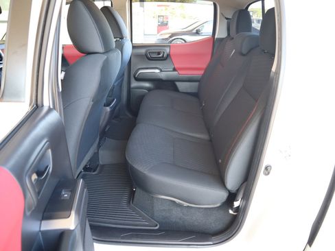 Used 2022 Toyota Tacoma SR5 image 21