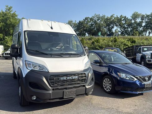 Used 2025 RAM ProMaster 2500 w/ Convenience Group FWD image 23