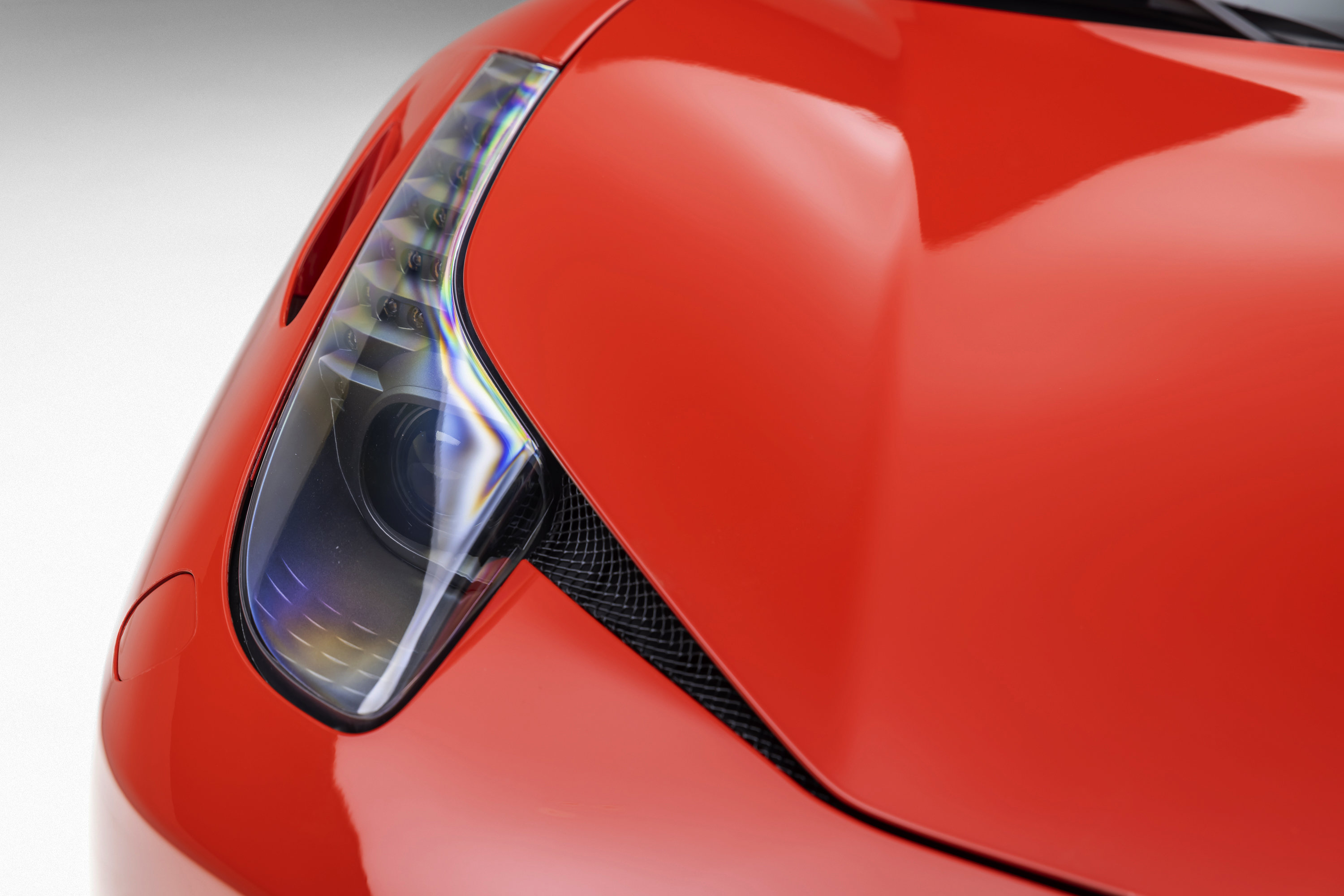 Certified 2013 Ferrari 458 Spider RWD image 33