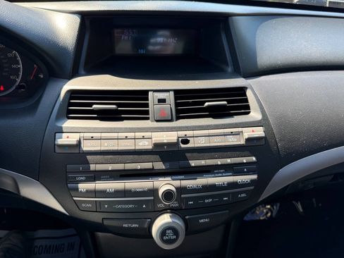 Used 2011 Honda Accord EX-L image 15