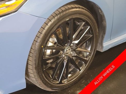 Used 2023 Toyota Camry XSE image 6
