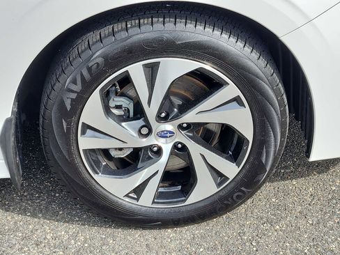 Certified 2025 Subaru Legacy Premium AWD/4WD image 8