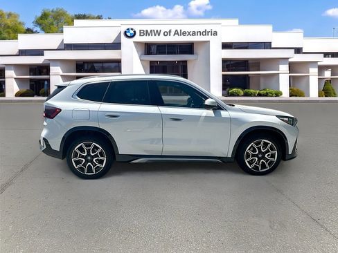Used 2026 BMW X1 xDrive28i w/ Technology Package AWD/4WD image 8