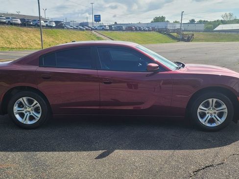 Used 2021 Dodge Charger SXT w/ Leather Interior Group RWD image 14