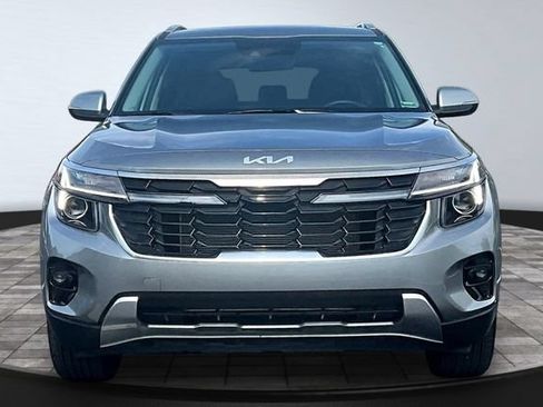 Certified 2026 Kia Seltos S AWD/4WD image 2