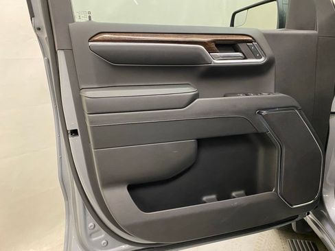 Used 2024 GMC Sierra 1500 Elevation AWD/4WD image 10