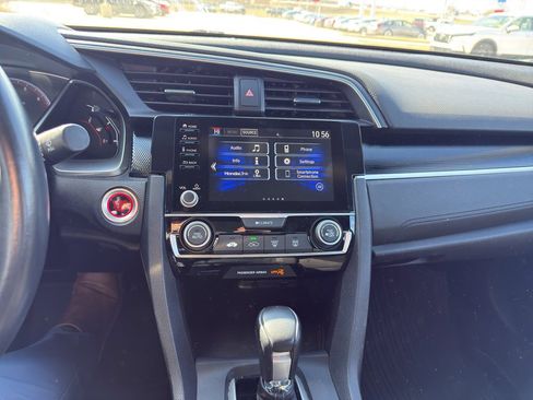 Used 2019 Honda Civic Sport image 14