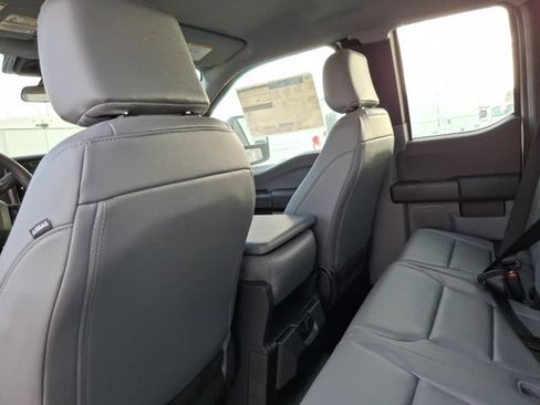 Used 2024 Ford F350 XL w/ Snow Plow Prep Package image 33