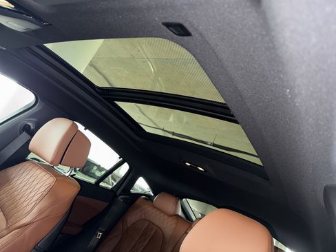 New 2026 BMW X6 xDrive40i w/ Executive Package image 23
