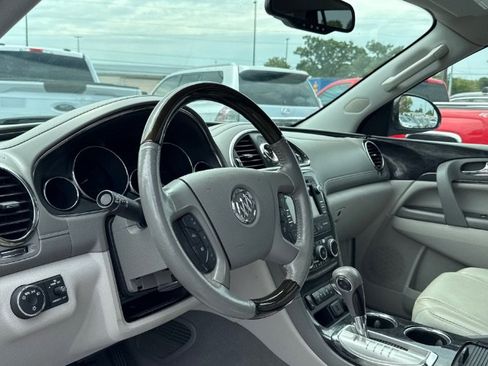 Used 2015 Buick Enclave Leather AWD/4WD image 20