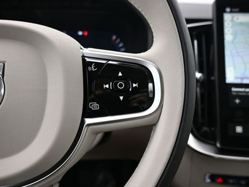 New 2026 Volvo XC90 B6 Ultra w/ Protection Package image 24