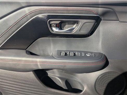 Certified 2025 Acura ADX A-Spec image 29