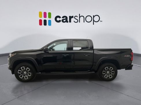 Used 2024 Chevrolet Colorado Z71 w/ Z71 Convenience Package 2 AWD/4WD image 2