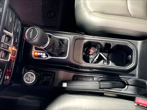 New 2026 Jeep Gladiator Mojave image 21