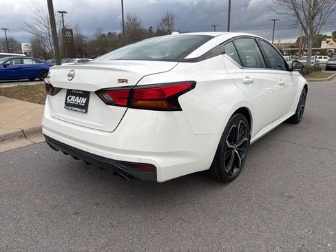 Used 2024 Nissan Altima 2.5 SR image 7