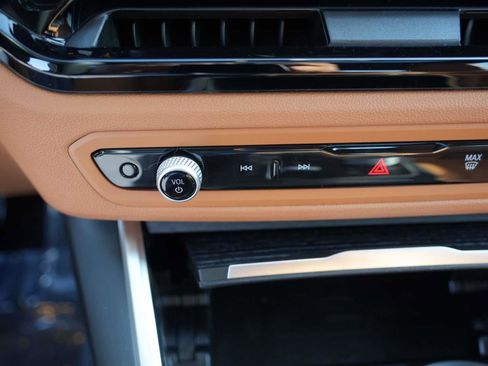 New 2026 BMW 330i 330i NA RWD w/ M Sport Package image 20