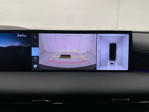 Used 2026 Genesis G80 3.5T Prestige image 37