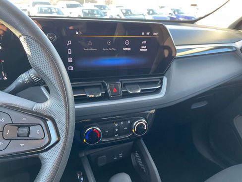 Used 2025 Chevrolet TrailBlazer LT image 18