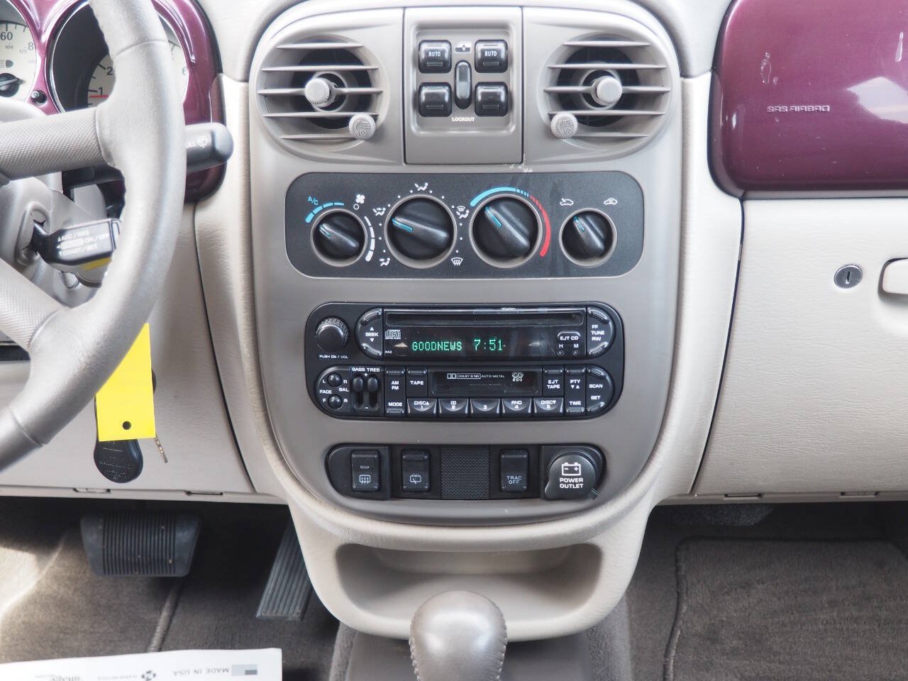Used 2002 Chrysler PT Cruiser Limited FWD image 16