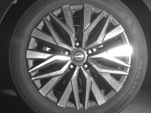 Used 2025 Nissan Altima 2.5 SV image 12