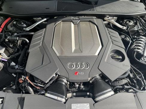 Used 2024 Audi RS 6 performance AWD/4WD image 30