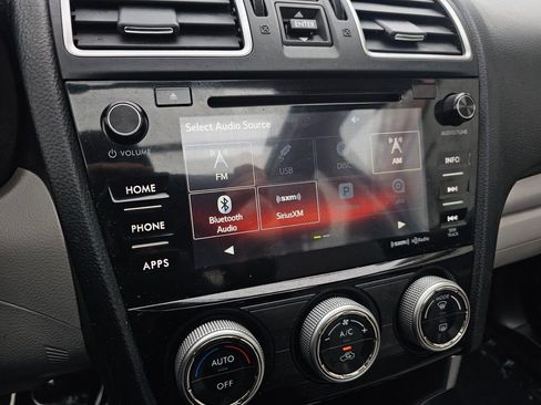 Used 2017 Subaru Forester 2.5i Premium image 29