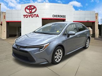 Used 2023 Toyota Corolla LE FWD video 1