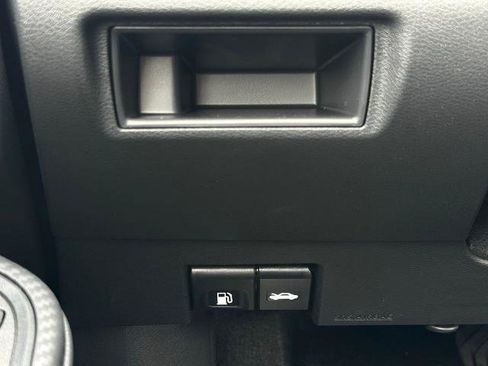 New 2025 Nissan Versa SV w/ Trunk Package image 23