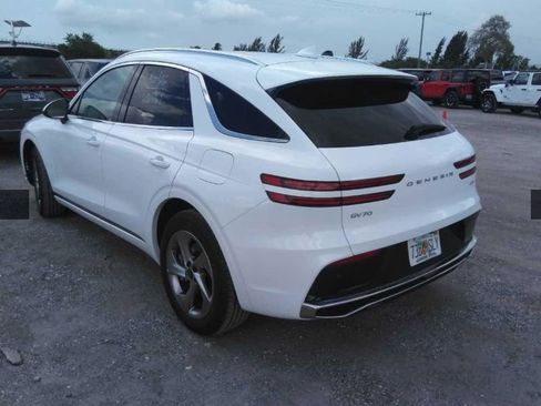 Used 2026 Genesis GV70 2.5T image 2