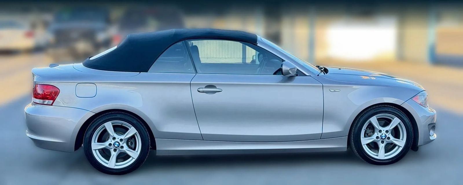 Used 2012 BMW 128i Convertible RWD image 11