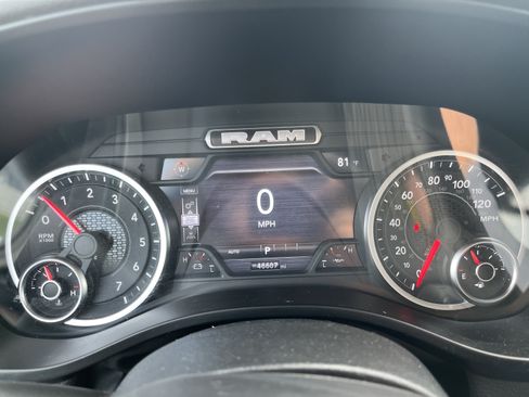 Used 2025 RAM 1500 Big Horn AWD/4WD image 17